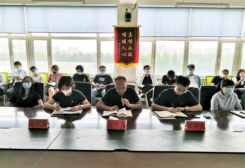 图3 张春雨领学.jpg