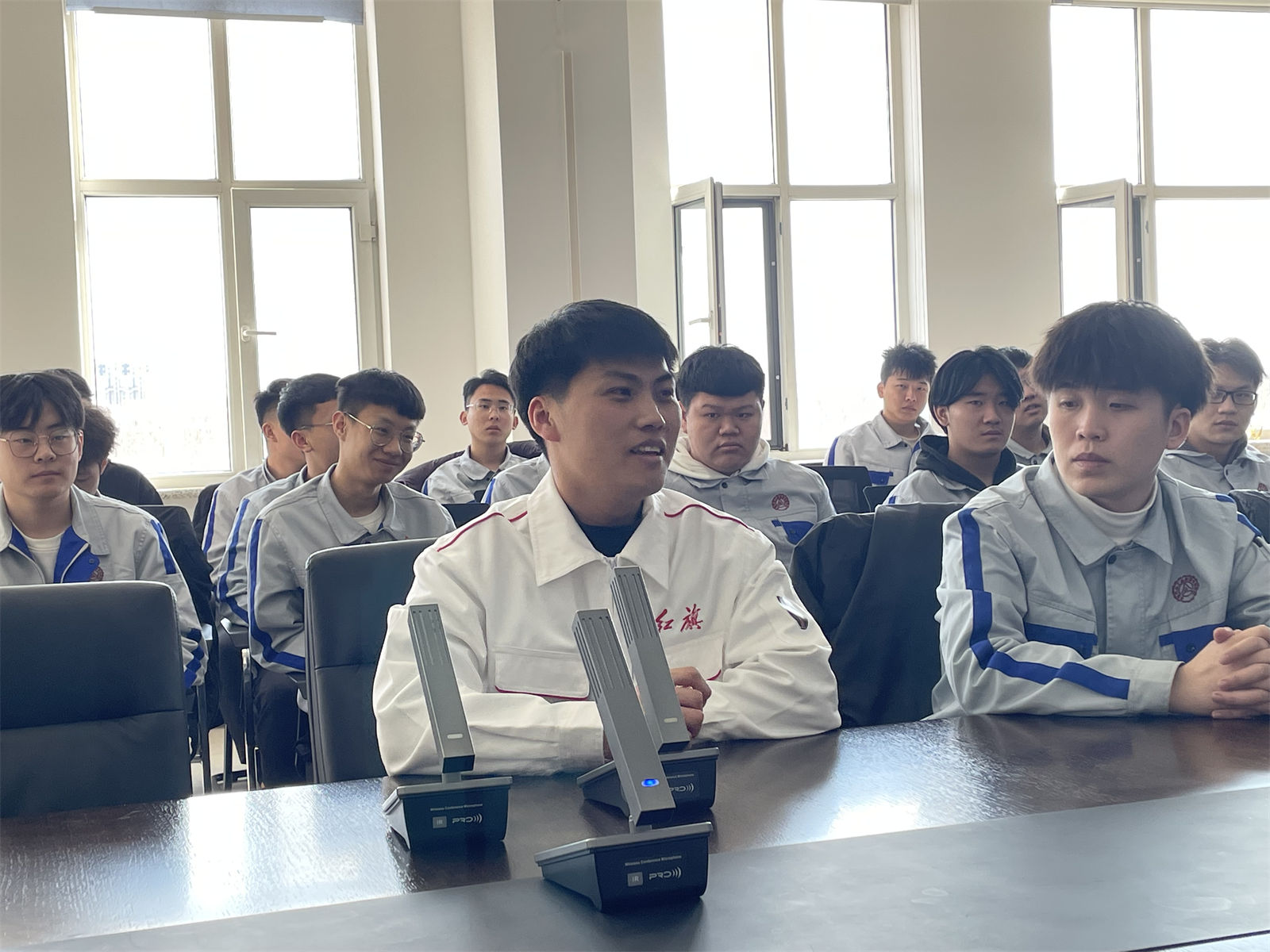 图3 付梓洋分享自己工作的感悟.jpg